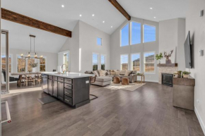 Modern Park City Retreat with Private Hot Tub